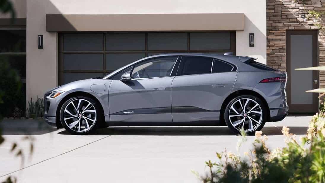 Jaguar VIN Decoder lookup tool displaying Jaguar vehicle information and VIN details